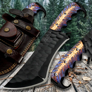Cuchillo de Resina Pinecone Forward Bite con Recubrimiento de Polvo Negro, Acero D2, Espalda Recta, 5mm de Grosor, para Supervivencia y Tácticas de Bushcraft - Product Image 1