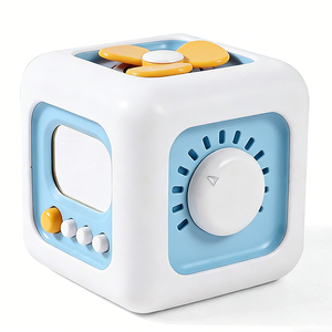 AJB OEM Cubo de Actividades Sensoriales de Plástico para Niños de 6 en 1, Cubo de Aprendizaje Montessori para Viajes, Tablero de Habilidades Motoras Finas para Niños Pequeños - Product Image 3