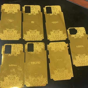 ฟิล์มกันรอยหลังลายคาร์บอนไฟเบอร์ 3 มิติ สำหรับ iPhone 12 11 13 14 Pro Max พร้อมฟิล์มปิดเลนส์ - Product Image 4