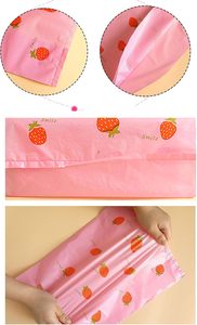 Bolsas Biodegradables para Camisetas con Asas de Hombro - Opción Personalizada, Material PE, Estampado de Fresas Rosas para Tiendas de Comestibles, Restaurantes y Tiendas de Conveniencia - Product Image 5