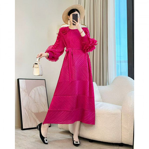 Vestido Plisado Miyake de Alta Gama, Casual, Nueva Colección PY 2026, Color Naranja, con Flores 3D, Talla Grande, Holgado, Maxi Vestido, Venta al Por Mayor - Product Image 1