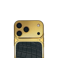 Coque de téléphone de luxe plaquée or royale britannique, plaque arrière en cuir de vache avec motifs de crocodile, boîtier de téléphone de luxe pour 17 Pro Max
