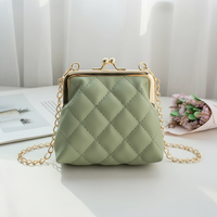 Sac à monnaie et à rouge à lèvres mini en PU pour femme avec fermeture à boucle à clip et chaîne, doublure en polyester, bandoulière
