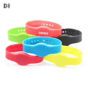 ZD-08 Bracelet en silicone NFC Bracelets RFID 13.56Mhz souples pour la gestion d'événements écologiques