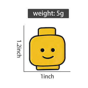 Pin Enamel wajah lucu kuning ekspresi wajah tersenyum blok bangunan bros batu bata kerah ransel lencana hadiah perhiasan grosir - Product Image 6