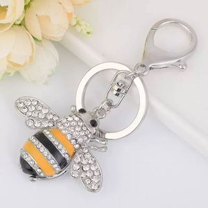 Vente en gros de porte-clés créatifs en forme de petite abeille, pendentifs pour sacs à main pour femmes et petits pendentifs cadeaux - Product Image 3