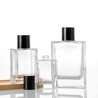 Flacon de parfum carré plat en verre ALKA, sérigraphié, élégant, vide, rechargeable pour voyage, avec pulvérisateur à pompe et diffuseur à bâtonnets