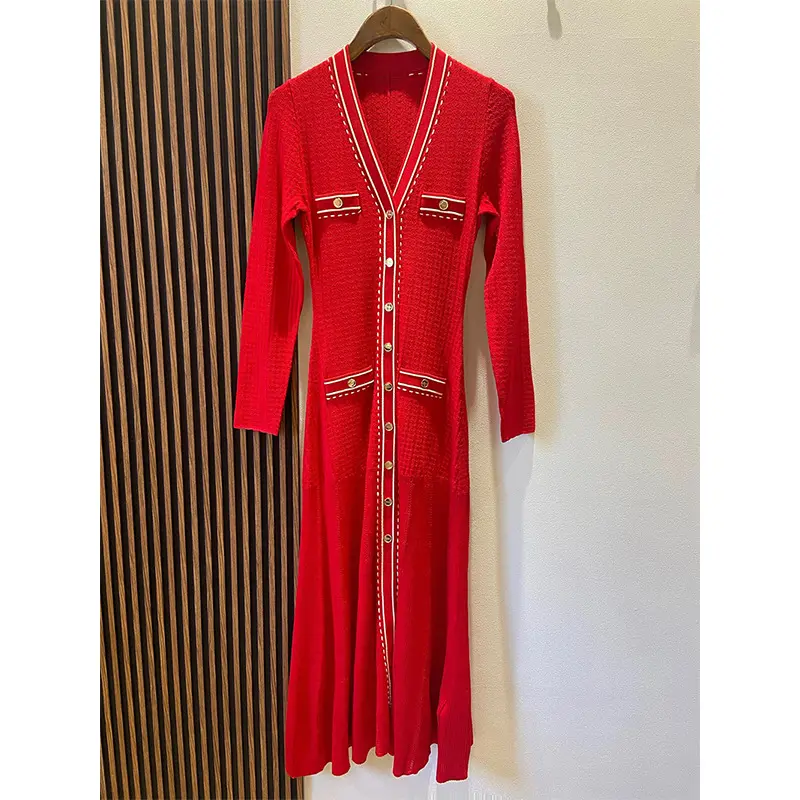 French style 2022 Spring and summer New V Collar long knitted dress women's single-breasted classic style large swing dresses
