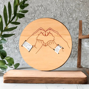 Porta Braccialetto Ricordo in Legno per Neonato, da Incidere, per <span class=keywords><strong>Nascita</strong></span> in Ospedale, Segnaposto di Compleanno Fai da Te - Product Image 2