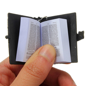 Llavero Novedoso con Forma de Libro, Mini Biblia, Llavero Cristiano Católico, Regalo de Oración a Dios - Product Image 4