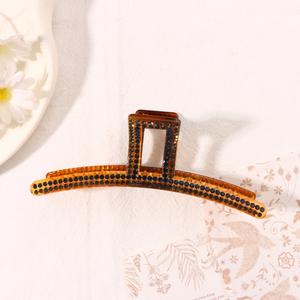 Pince à cheveux géométrique creuse en plastique avec strass colorés 13CM – Accessoire de mode pour femme - Product Image 5