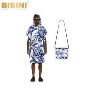 Peignoir de plage à capuche en tissu absorbant 2 en 1 avec motif en porcelaine bleue, logo personnalisé accepté pour les femmes - Product Image 4