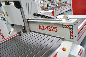 Sign A2-1325 CNC Router Woodworking Craving 3 Eixos para Gravura e Escultura Máquina De Armário De Madeira - Product Image 3