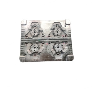 Fabricante Profesional de Piezas Moldeadas por Inyección de Plástico, Servicios de Diseño de Moldes para Almohadillas Anticolisión - Product Image 3