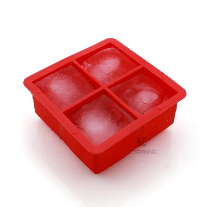 Kitchen 4 Compartments Mini Ice Cube Trays Reusable Silicone Each Tray Makes 4 Mini Ice Cubes Tray With Lid