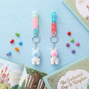 Porte-clés en silicone souple 3D personnalisé, dessin animé créatif - Product Image 1