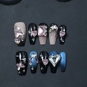 Precio de Fábrica Uñas Postizas de Acrílico Hechas a Mano de Lujo Y2K con Diamantes de Imitación, Forma Ataúd, Cobertura Completa 3D, Reutilizables, Venta al por Mayor - Product Image 3