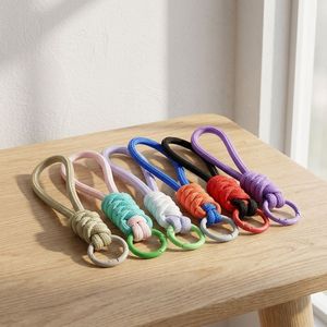 Porte-clés en acrylique personnalisés, imprimés holographiques ultraviolets, étanches, à bas prix, avec motifs de dessins animés - Product Image 5