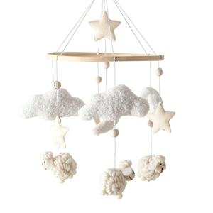 Mobile bébé lune étoiles nuages, étoiles nuages mouton, décoration de <span class=keywords><strong>plafond</strong></span>, jouet apaisant pour nouveau-né, décoration de chambre neutre - Product Image 1