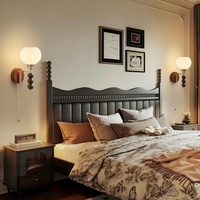 Lámpara de Pared LED de Estilo Francés Vintage para Dormitorio, con Interruptor de Cuerda, Madera Maciza y Cristal, Diseño Simple Retro, Decorativa para Estudio