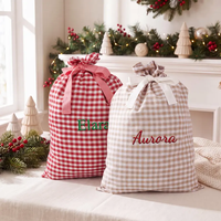 Sac de Noël personnalisé en tissu gingham avec nom brodé, sac cadeau du Père Noël réutilisable, chaussette de Noël