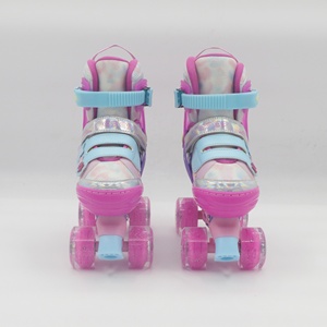 Nouveauté, patins à roulettes pour enfants de haute qualité, durables, bon marché, à <span class=keywords><strong>quatre</strong></span> roues, professionnels, avec lumières - Product Image 1