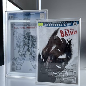 Cadre de présentation de bandes dessinées en acrylique transparent, à poser sur un bureau ou à fixer au mur, avec base, vente en gros - Product Image 3