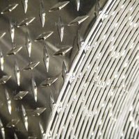Plaque à carreaux en aluminium à motif de diamant à 5 barres antidérapante 1mm-8mm d'épaisseur feuille de roulement de sol pour application d'ustensiles de cuisine