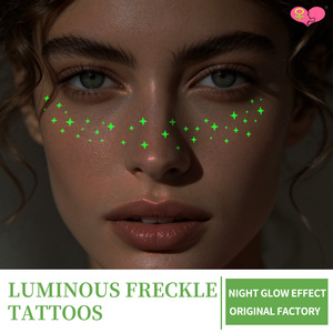 Adesivi Luminosi <span class=keywords><strong>per</strong></span> <span class=keywords><strong>Tatuaggi</strong></span> Facciali, <span class=keywords><strong>Tatuaggi</strong></span> Temporanei con Lentiggini e <span class=keywords><strong>Stelle</strong></span> UV <span class=keywords><strong>per</strong></span> Festival Musicali e Feste Rave - Product Image 2