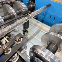 Máquina Profesional Totalmente Automática de Alta Velocidad para Fabricación de Perfiles de Láminas Metálicas para Techos con Costura Vertical 470, con Motor de Rodillo Frío