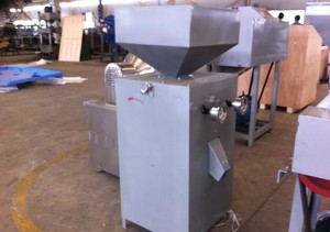 Machine à broyer le <span class=keywords><strong>malt</strong></span> à double rouleau de qualité alimentaire, moulin à <span class=keywords><strong>malt</strong></span> à basse vitesse pour microbrasserie - Product Image 2