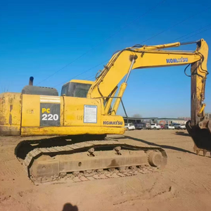 Excavatrice Komatsu PC220-7 d'occasion, poids opérationnel de 22 tonnes, avec moteur et composants PLC essentiels pour la construction, prix abordable - Product Image 2