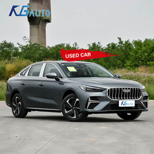 Geely Emgrand 2024, 4.ª Generación, Sedán Compacto Usado, 1.5L CVT Gasolina, 5 Asientos, Volante a la Izquierda, Segunda Mano - Exportación de Stock de China - Product Image 1