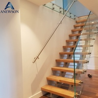 Escalier en métal sur mesure à poutres carrées, escalier moderne en métal pour intérieur résidentiel