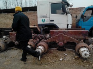 <span class=keywords><strong>Camion</strong></span> Usato Volvo FM12 in Vendita con Ottimo Cambio e Motore, Trattore con Pompa di Alta Qualità - Product Image 4
