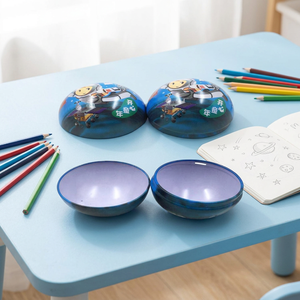 Boîte sphérique en fer blanc imprimée pour surprise, emballage en forme de boule pour jouet ou œuf surprise - Product Image 2