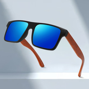 Lunettes de soleil surdimensionnées polarisées avec film bleu UV400, monture en PC, unisexe - Product Image 1