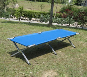 <span class=keywords><strong>Lit</strong></span> <span class=keywords><strong>de</strong></span> camping pliable avec sac <span class=keywords><strong>de</strong></span> transport, en polyester 600D, prix d'usine, bon marché - Product Image 6