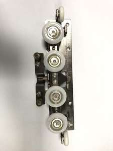 Hayalet kapı donanım aksesuarları tam Set gizli parça sürgülü kapı dört tekerlekler Rolls tampon kasnak silindir sistemi parçaları - Product Image 2