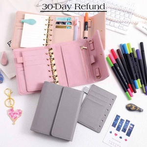 Органайзер для бюджета Hongbo Leather <span class=keywords><strong>Ring</strong></span> <span class=keywords><strong>Binder</strong></span> A7 с листами для заметок, конвертами для денег и подарочной коробкой, 45 листов в линейку - Product Image 4