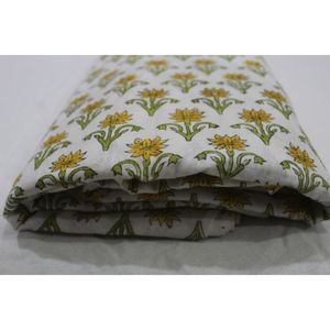 Tela de Algodón Estampada a Mano al por Mayor, Tela de Algodón Ligera, Tela Floral Hecha a Mano en India para Confección de Vestidos para Niñas - Product Image 4