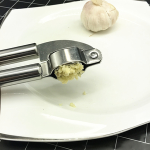 Presse-ail en acier inoxydable, écraseur de légumes et gingembre, hachoir manuel pour <span class=keywords><strong>cuisine</strong></span> - Product Image 5