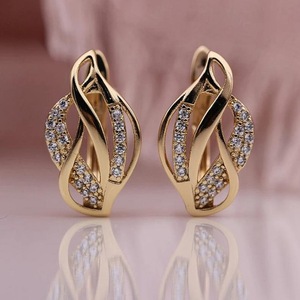 Pendientes de Diamantes Chapados en Oro Eternal Love, Joyería Fina de Lujo para Mujer, Corte Brillante Redondo, Uso Diario, Chapado en Oro de 18K - Product Image 3