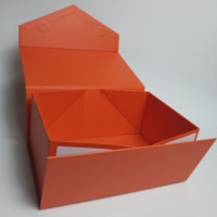 Boîte d'emballage rigide en forme de livre pour bouteille d'eau, fermeture magnétique, écologique, haut de gamme, sur mesure, directement des fabricants