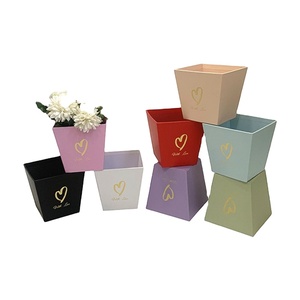 SINOWRAP, recién llegado, bolsa <span class=keywords><strong>de</strong></span> embalaje <span class=keywords><strong>de</strong></span> ramo <span class=keywords><strong>de</strong></span> flores Kraft rapezoid, bolsa <span class=keywords><strong>de</strong></span> embalaje <span class=keywords><strong>de</strong></span> floristería con asa para cursos florales - Product Image 1
