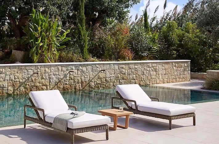 Patio Furniture Sunbeds Beach Chaise Lounge Hotel Garden Pool Sun Bed Set Outdoor Daybed