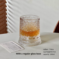 Verre à vin en verre transparent gaufré, tasse rotative illuminée pour whisky, jus, liqueur, bière