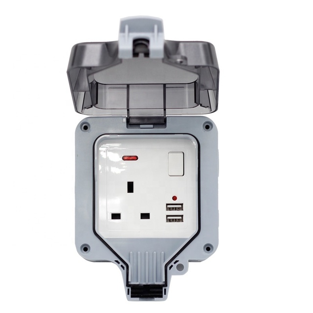 Weatherproof Waterproof UK Standard Power Switched Socket Industrial Outdoor Wall Electrical Outlet with Neon Cover Rated 13A