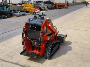 Mesin penggiling serpihan selip Mini dengan fitur pemuat depan mesin penggiling tunggul pohon harga ekonomi dan mesin traktor mesin ember pencampur - Product Image 4