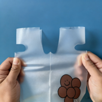 Sacs à emporter biodégradables personnalisés avec logo pour thé au lait, café, eau minérale, boba, bubble tea - Emballage transparent en PP pour gobelets simples/doubles